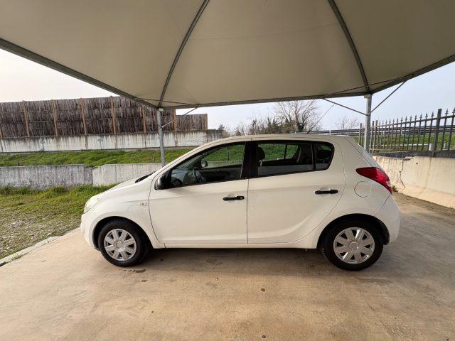 HYUNDAI i20 1.2 5p. BlueDrive GPL VALIDO FINO 09/2031 OK NEOP