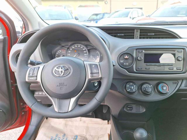 TOYOTA Yaris 1.0 5 porte Business