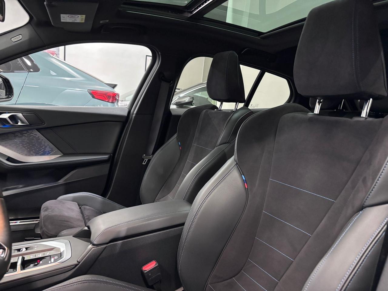 BMW 118D M-SPORT TETTO-NAVI-LED