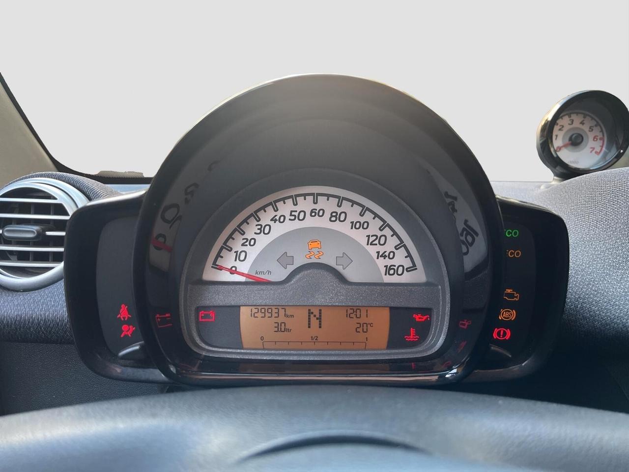 Smart ForTwo 1.0 BENZINA 71 CV PULSE AUT. TETTO 2013