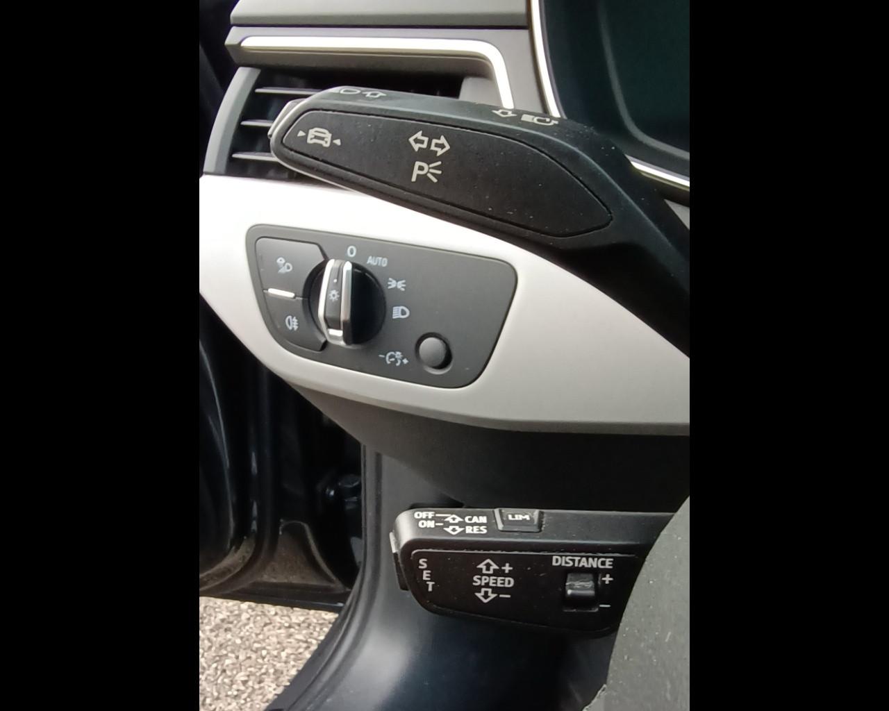 AUDI A4 AVANT 40 TDI MHEV QUATTRO S-TRONIC BUSINESS ADVANCED