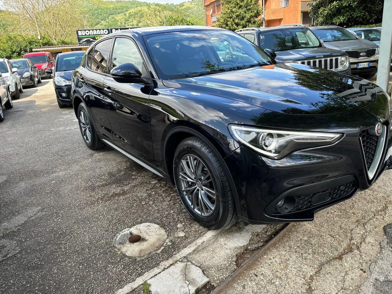 Alfa Romeo Stelvio 2.2 Turbodiesel 160 CV AT8 RWD Business