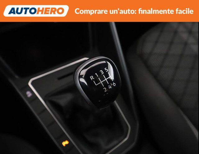 VOLKSWAGEN Taigo 1.0 TSI 110 CV R-Line
