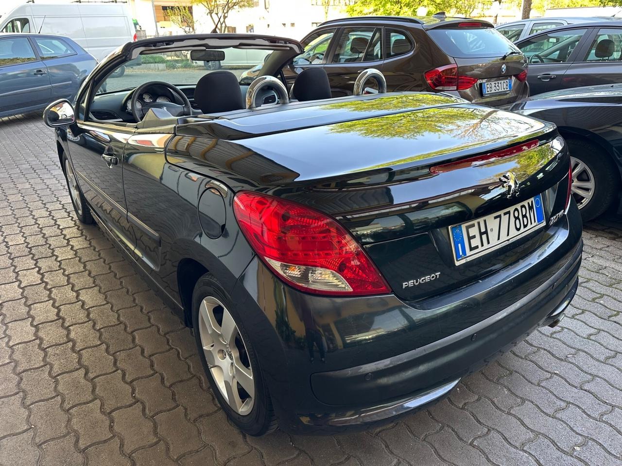 Peugeot 207 1.6 VTi 120CV CC Féline