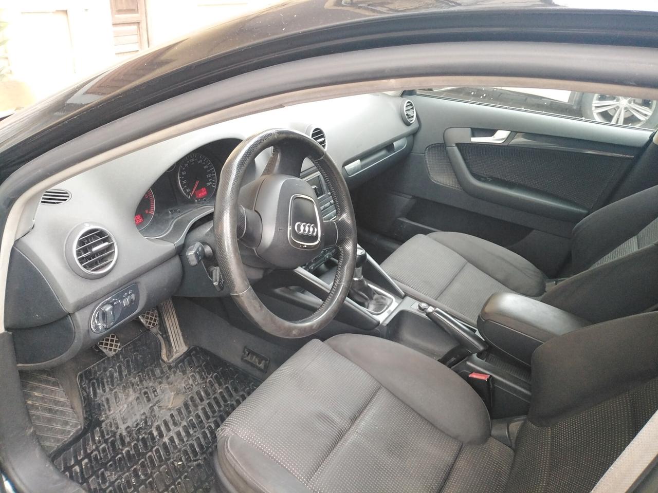 Audi A3 2.0 16V TDI Ambiente