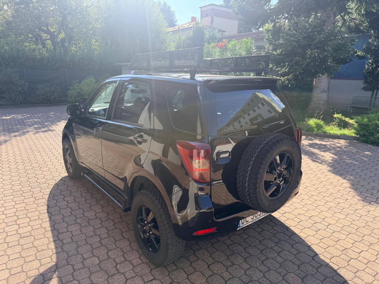 Daihatsu Terios 1.5 4WD BLACK