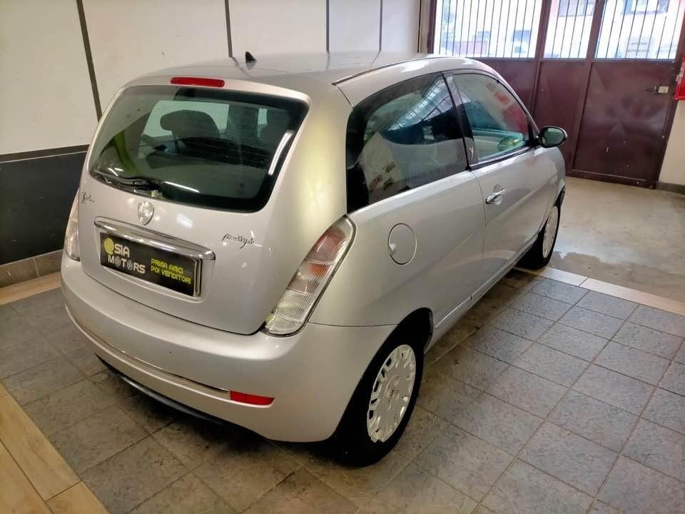 LANCIA YPSILON 1.3 Multijet