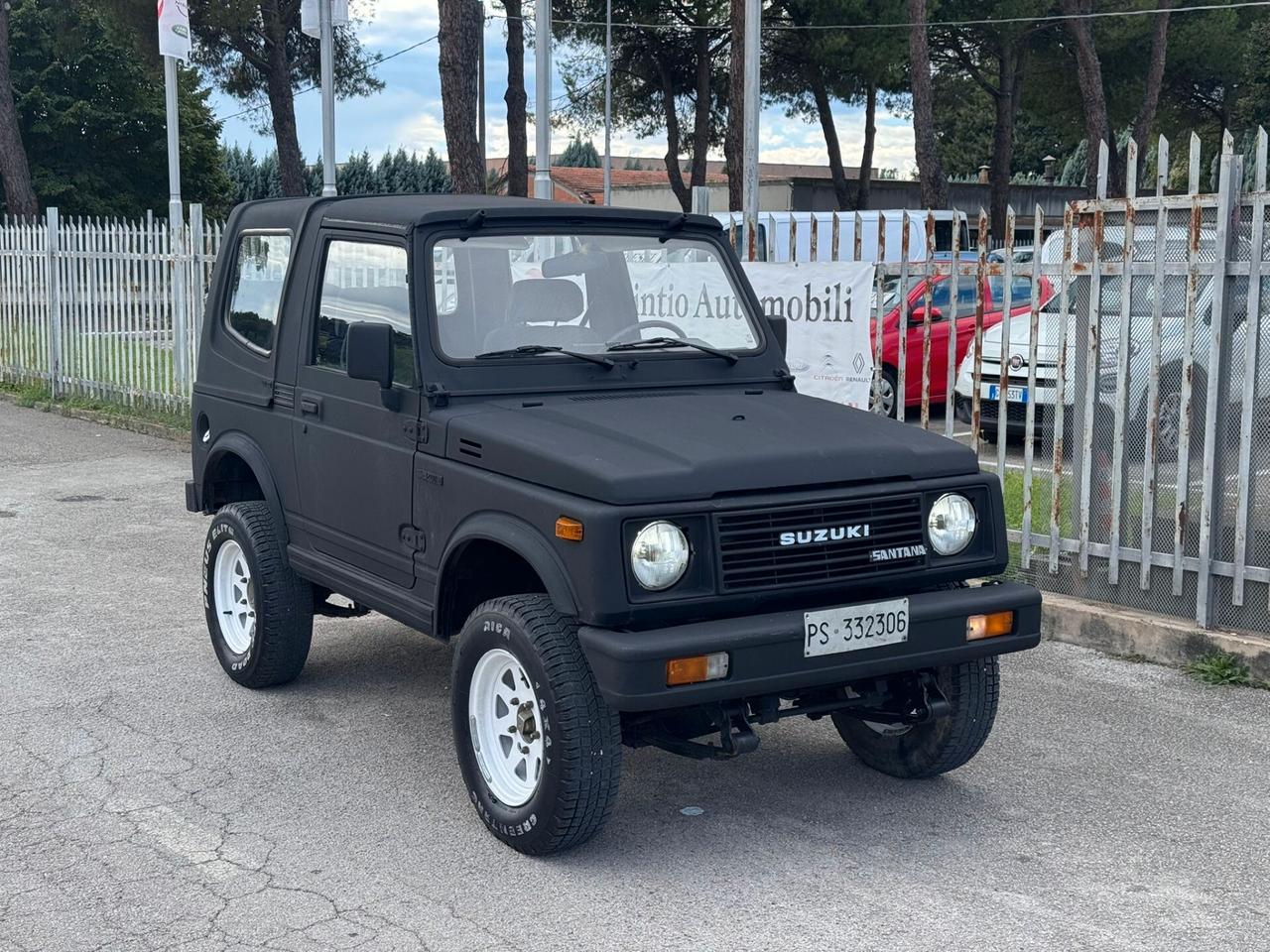 Suzuki Santana