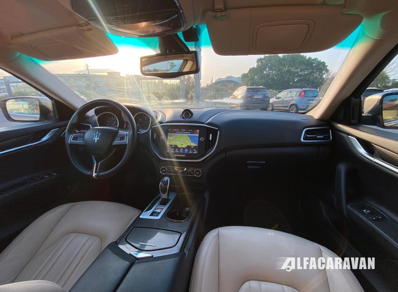 Maserati Ghibli 3.0 V6 ds 275cv auto