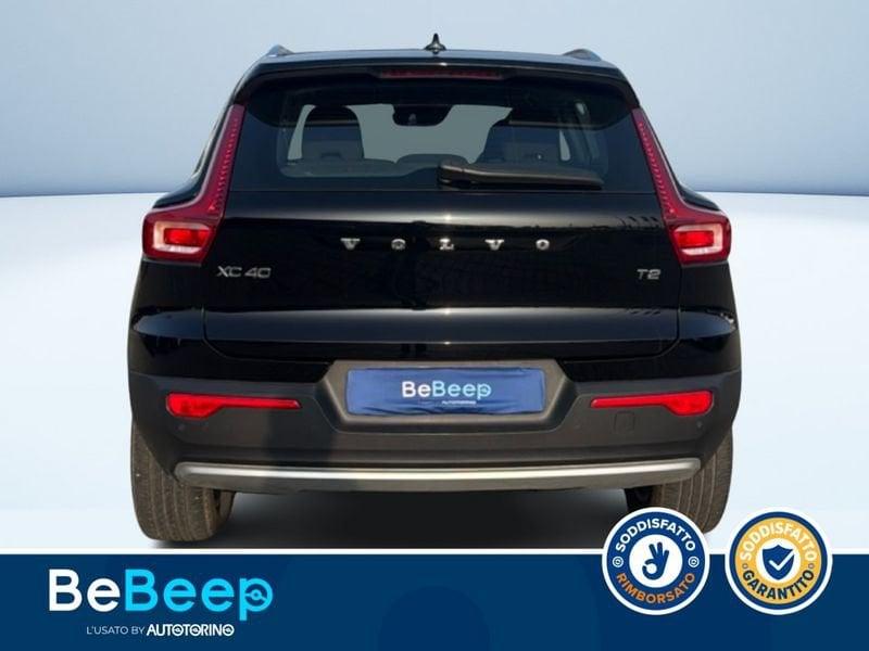 Volvo XC40 1.5 T2 MOMENTUM AUTO MY21