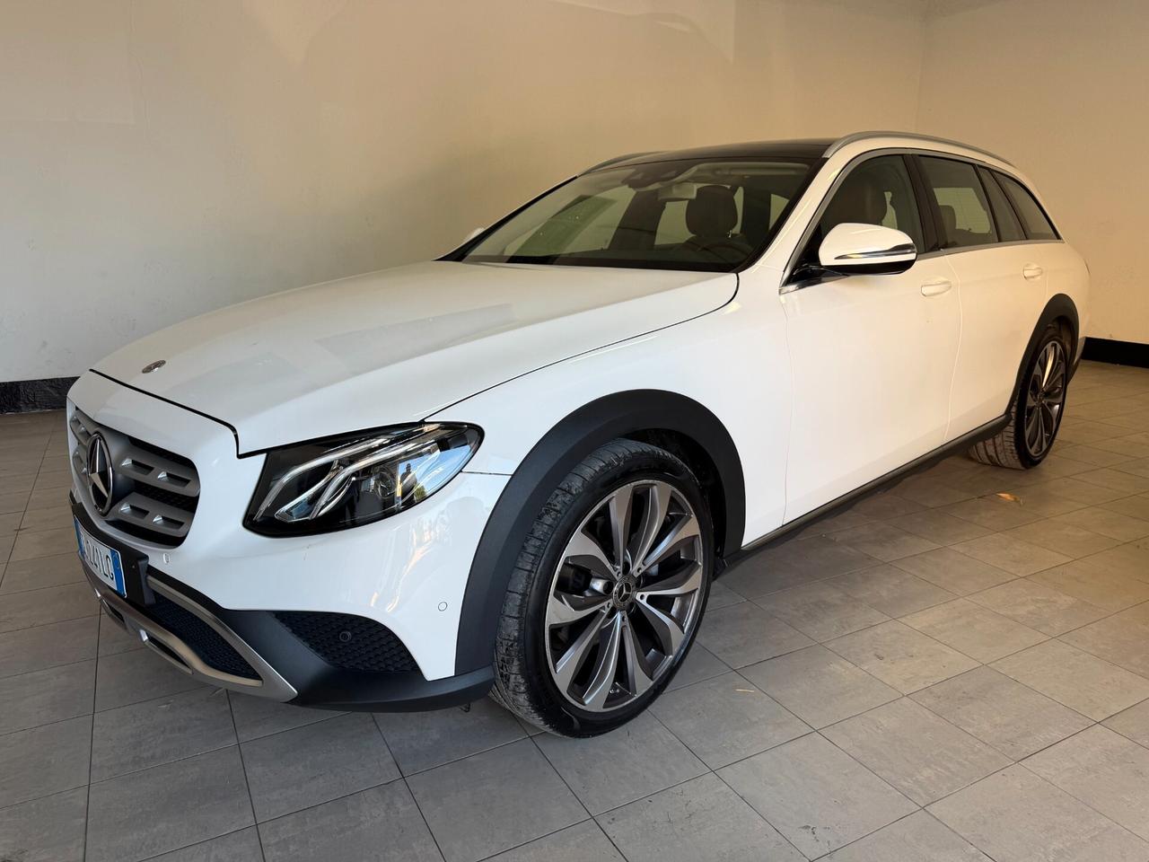 Mercedes-benz E 220 d S.W. 4Matic Auto Premium Plus All-Terrain