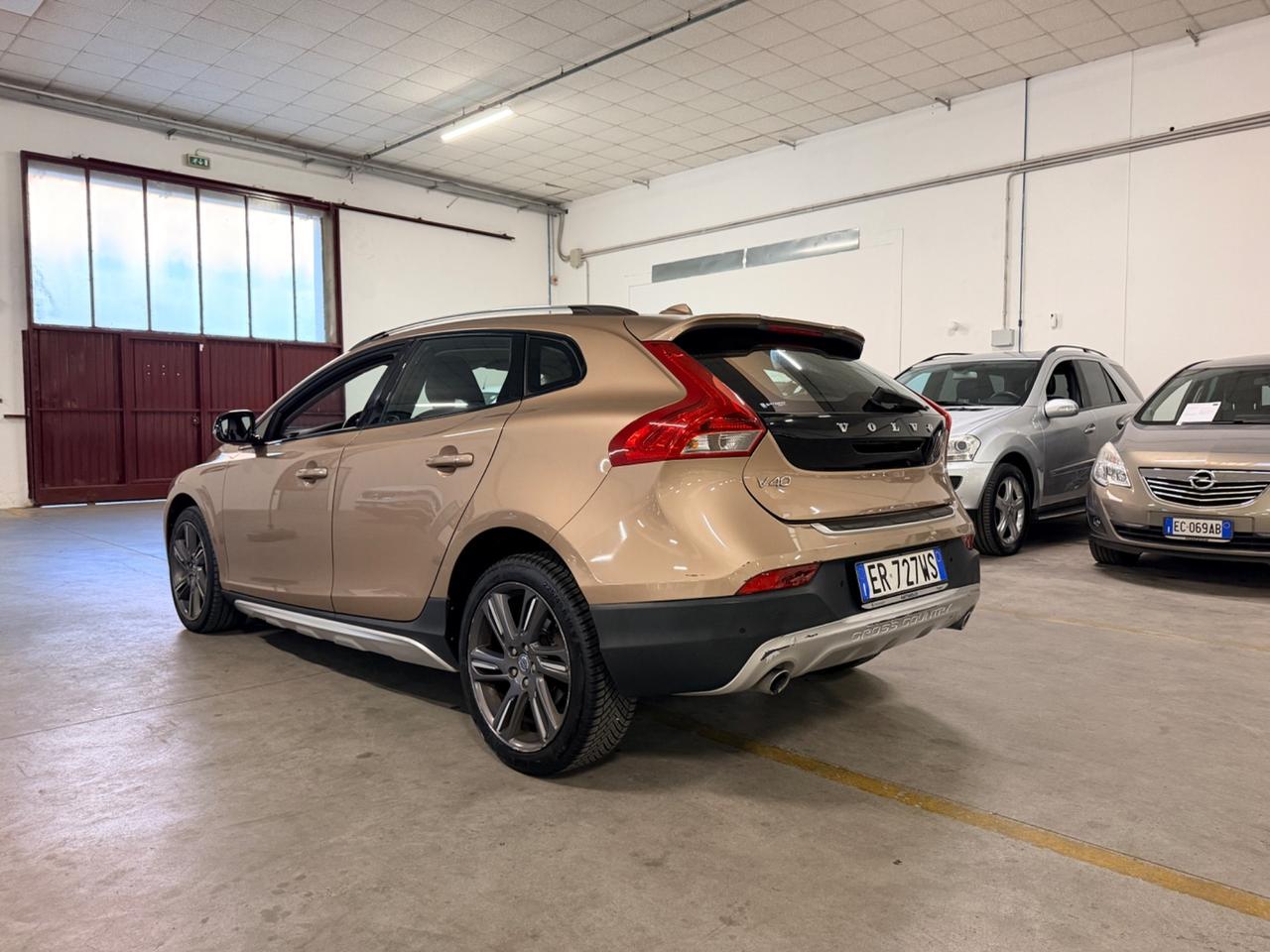 Volvo V40 Cross Country D3 Geartronic Momentum