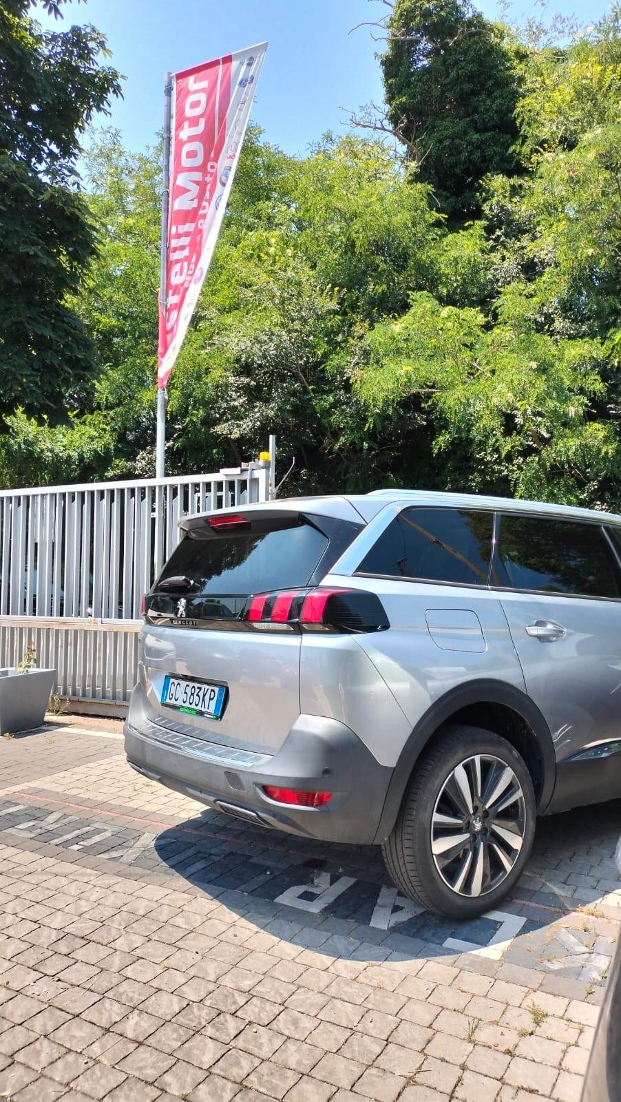 Peugeot 5008 BlueHDi 130 S&S EAT8 Allure