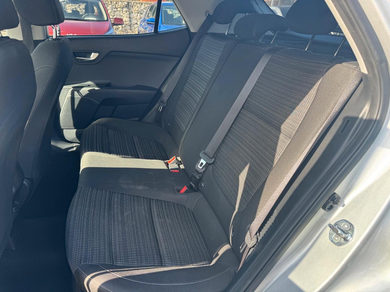 Kia Stonic 1.0 T-GDi 120cv MHEV DCT Style
