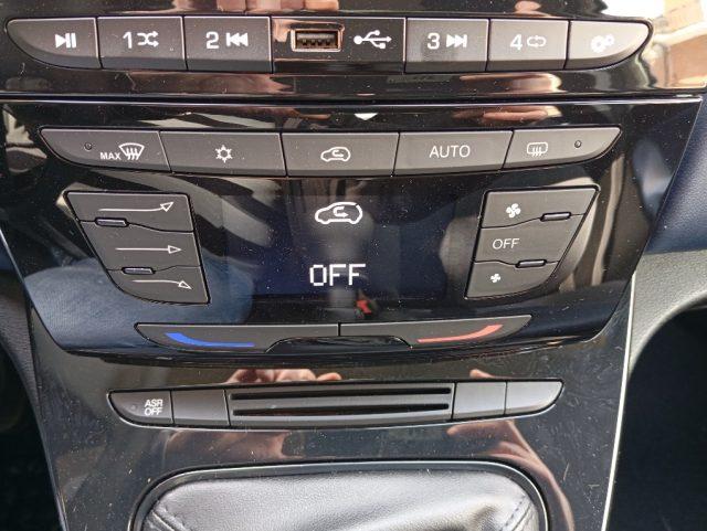 LANCIA Ypsilon 1.0 FireFly 5 porte S&S Hybrid Silver