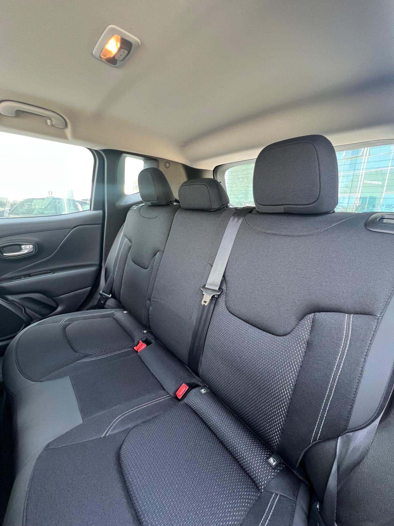 Jeep Renegade 1.5 turbo t4 mhev Altitude dct - possibilità noleggio no scoring