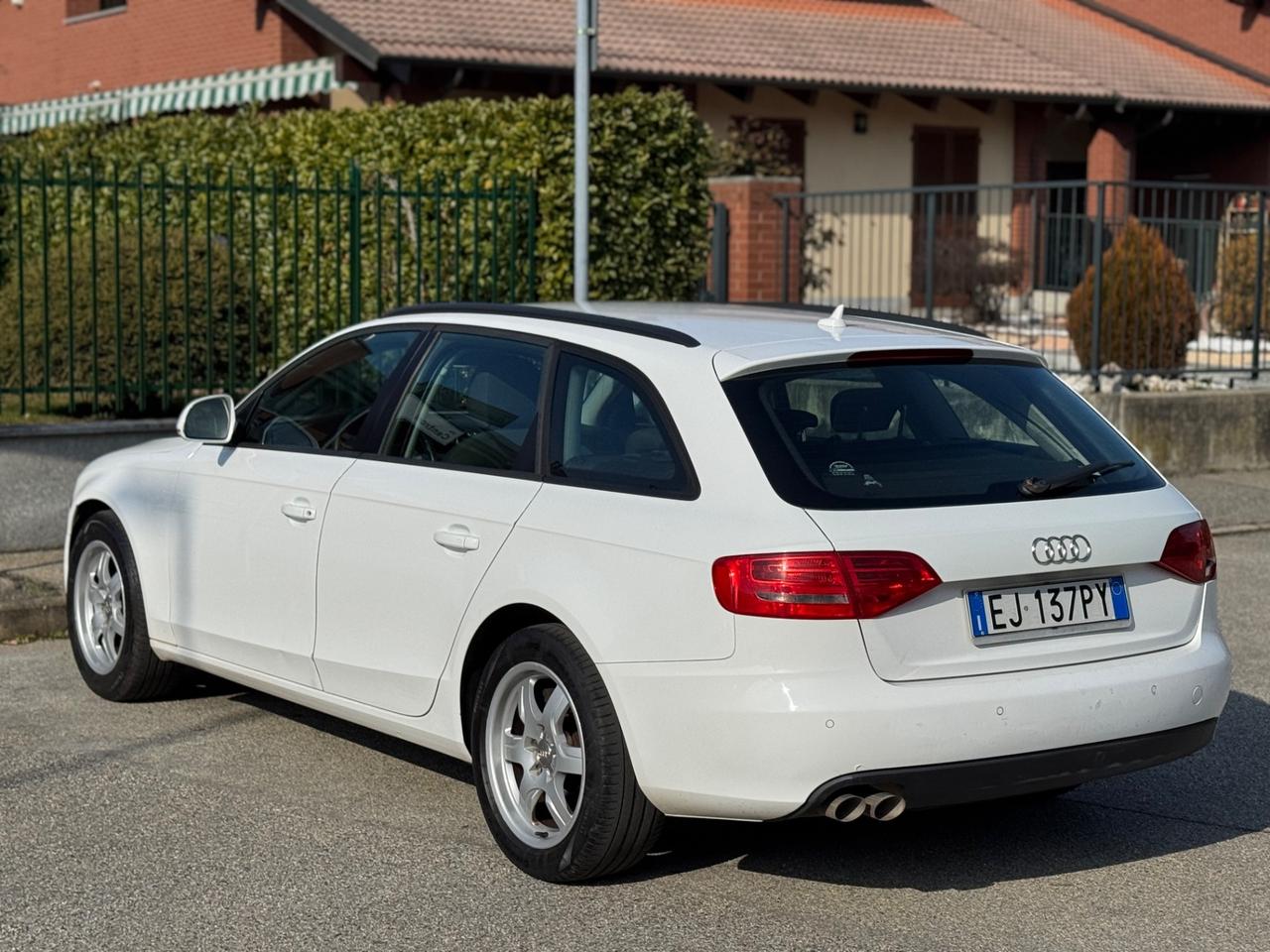 Audi A4 Avant 2.0 TDI 143CV F.AP. mult. Ambiente