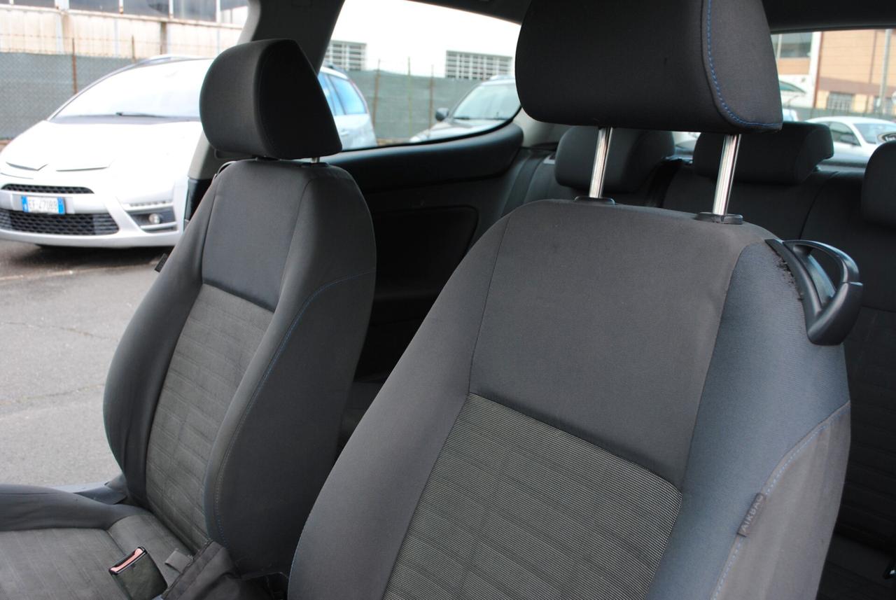 VOLKSWAGEN GOLF 1.6 102 CV BENZ/GPL