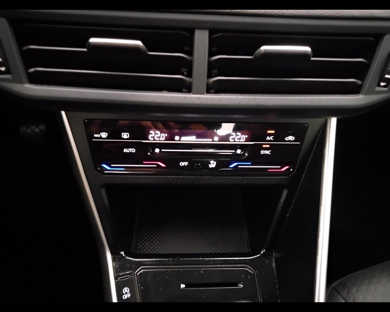 VOLKSWAGEN Polo VI 2022 - Polo 1.0 tsi Life 95cv