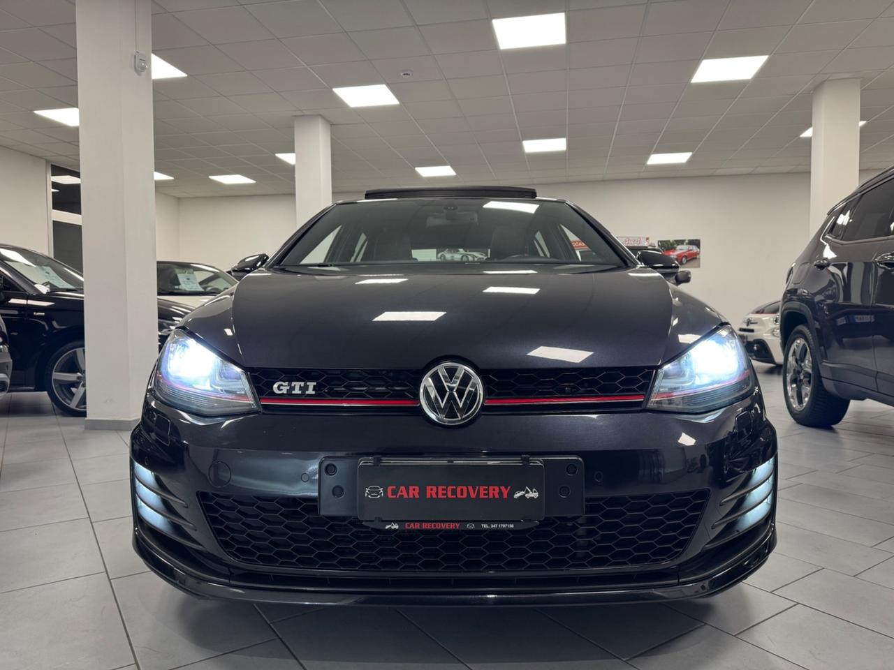 Volkswagen Golf GTI 2.0 TSI DSG TETTO
