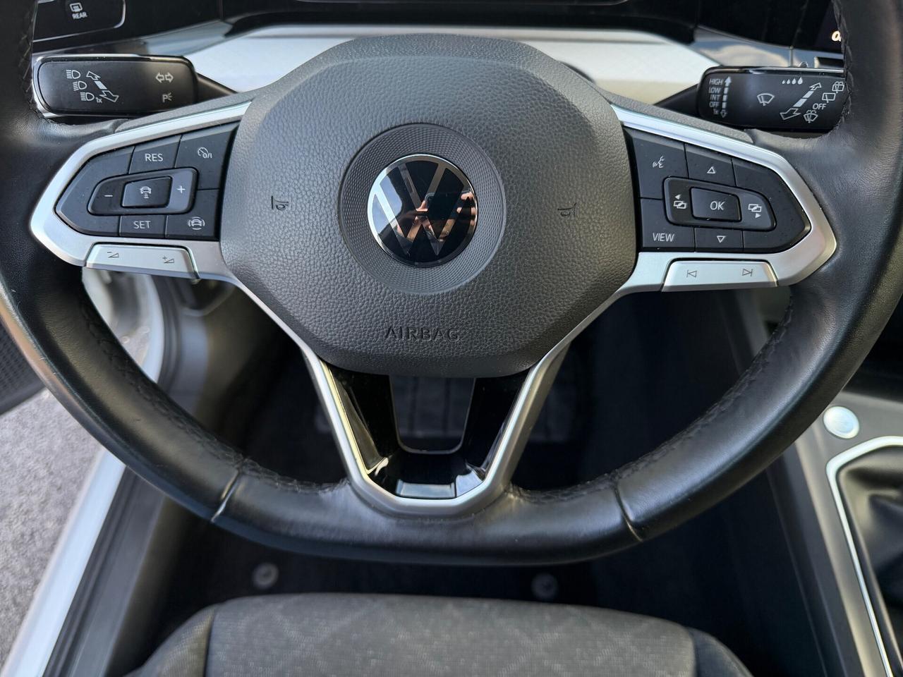 Volkswagen Golf 8 2.0 Tdi 115CV Life