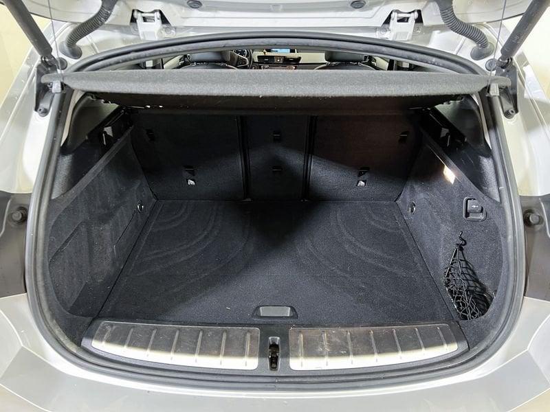 BMW X2 sDrive 18d Business Aut.