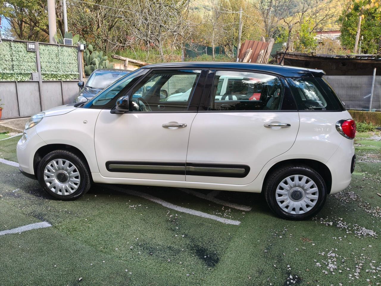 Fiat 500L A METANO Natural Power Pop Star
