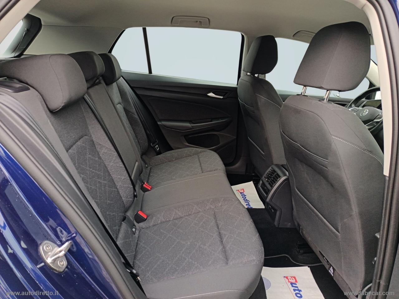 VOLKSWAGEN Golf 1.5 eTSI 130 CV EVO DSG Life