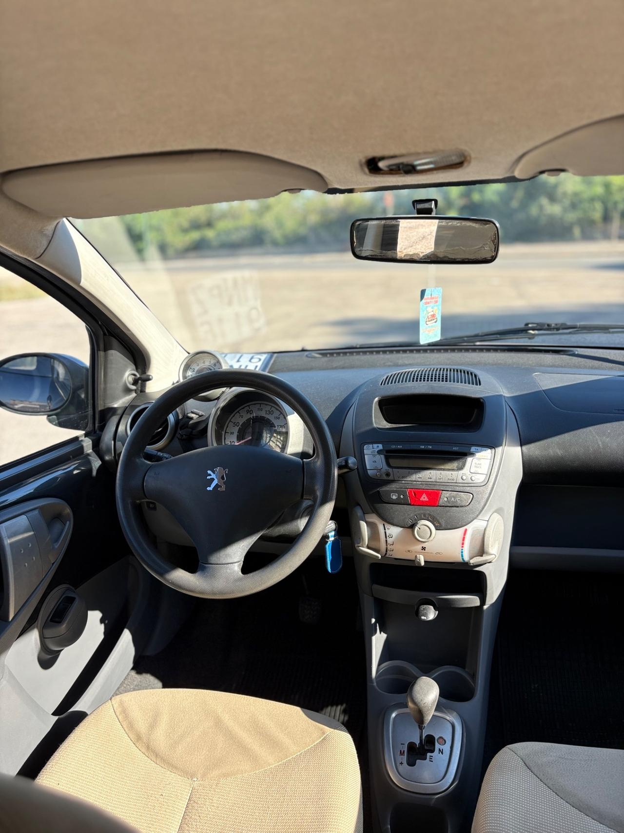 Peugeot 107 Automatica 1.0 68CV 5p