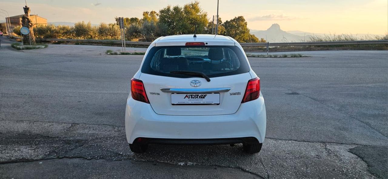 Toyota Yaris 1.4 D-4D 5 porte Lounge