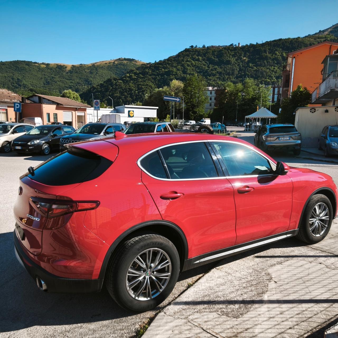 Alfa Romeo Stelvio 2.0 Turbo 280 CV AT8 Q4 First Edition