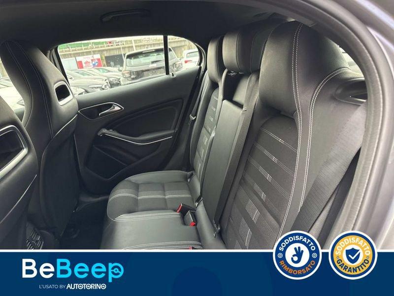 Mercedes-Benz GLA 200 D SPORT AUTO