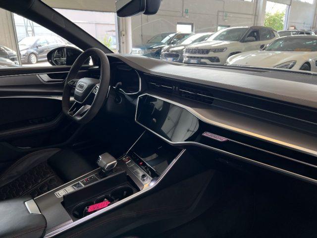 AUDI RS6 Avant 4.0 TFSI V8 quattro //CARBO//HEAD UP//