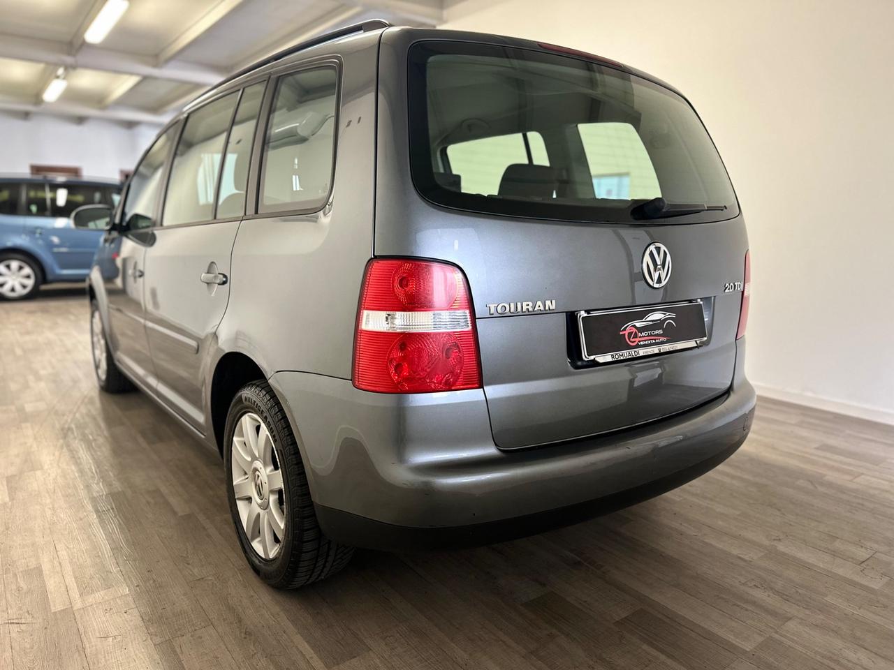 Volkswagen Touran 2.0 16V TDI Trendline 7 POSTI