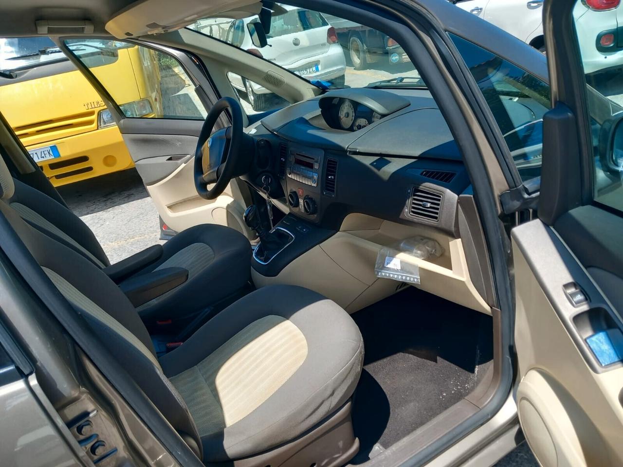 LANCIA MUSA BENZINA GPL