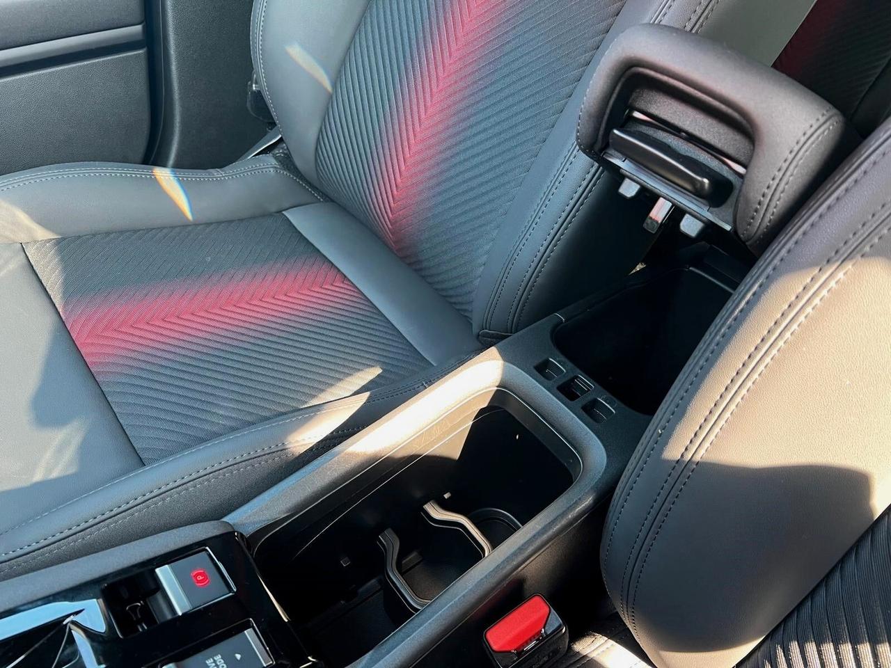 Alfa Romeo Junior 1.2 Hybrid eDCT6 Speciale