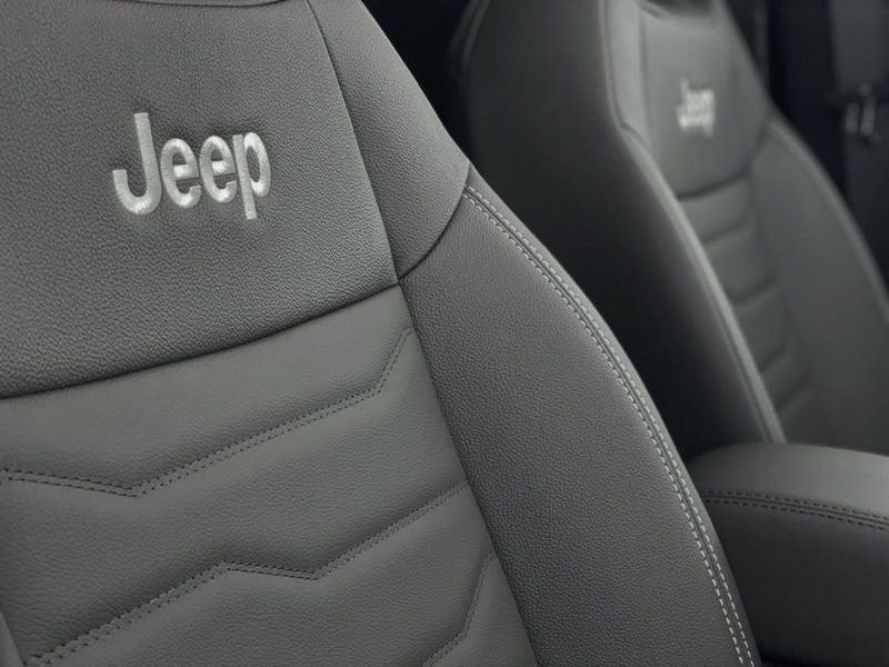Jeep Avenger Avenger 1.2 Turbo 110 CV MHEV Summit