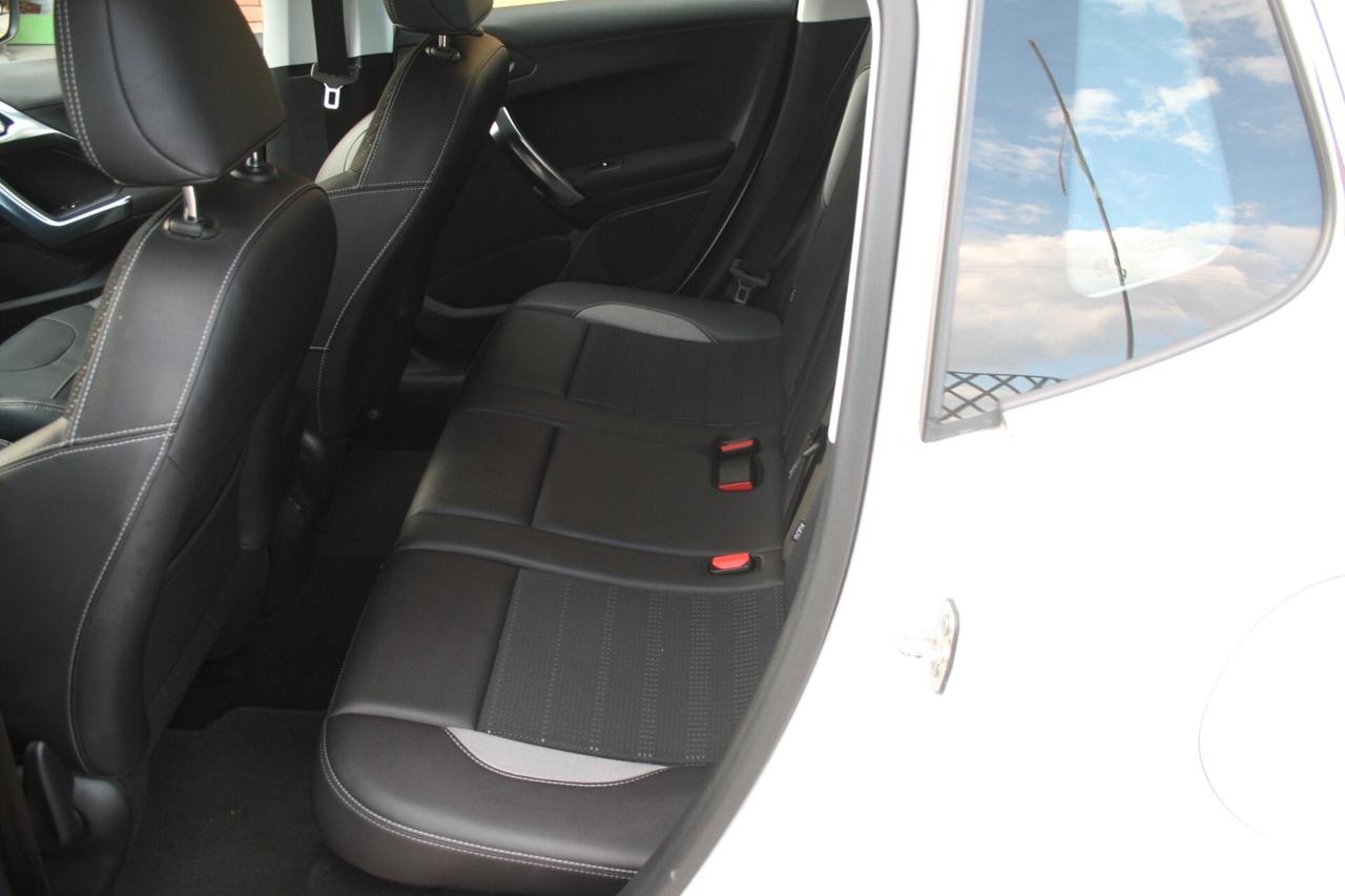 Peugeot 2008 1.6 e-HDi 92 CV Stop&Start Allure