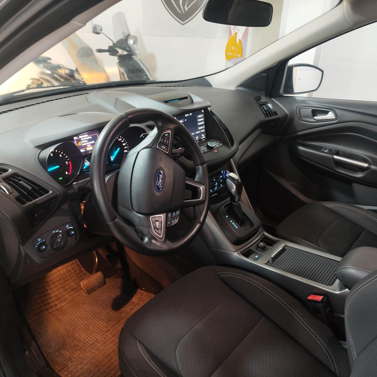 Ford Kuga 1.5 TDCI 120 CV S&S 2WD Plus automatico (12 mesi di garanzia)