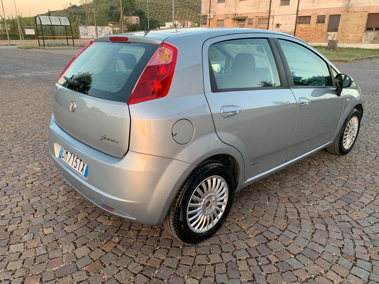 Fiat Grande Punto 1.3 MJT 90 CV 5 porte Dynamic CAMBIO AUTOMATICO