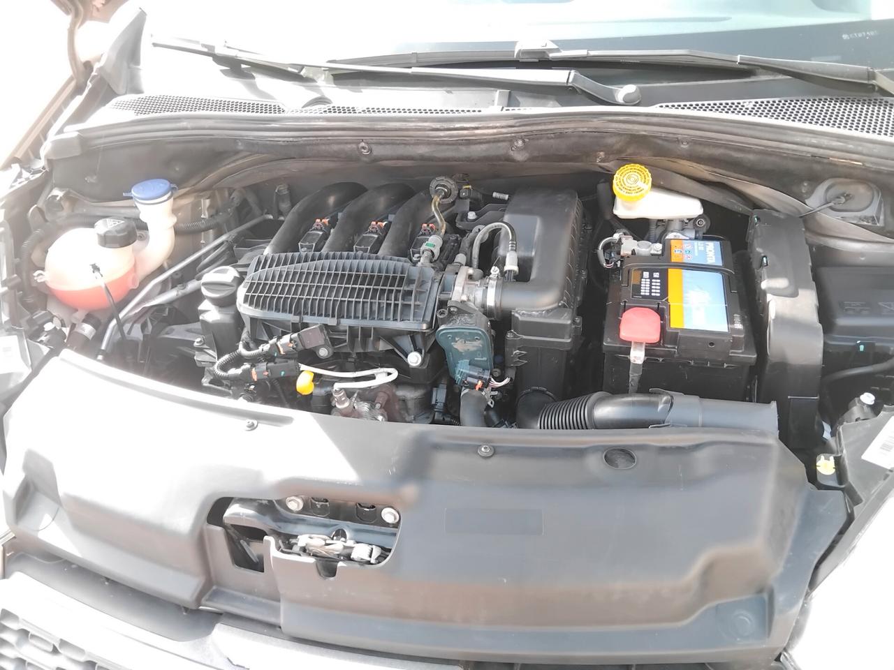 PEUGEOT 208 1.2 ACTIVE GARANTITA