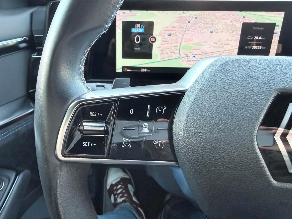 Renault Austral 1.2 E-Tech full hybrid Iconic Esprit Alpine 200cv auto