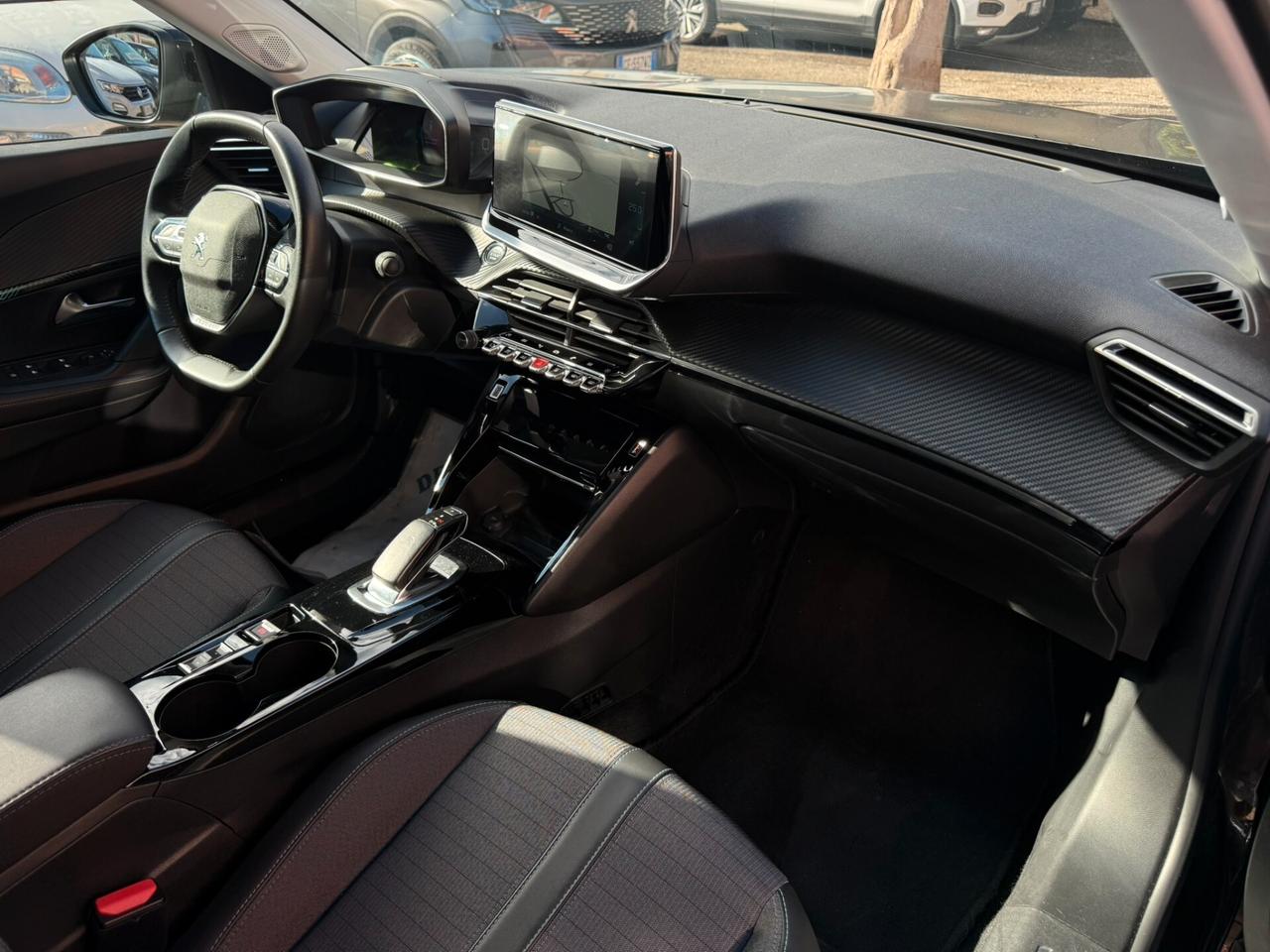 Peugeot 2008 ELETTRICA 136CV KM 43.000 - 2021