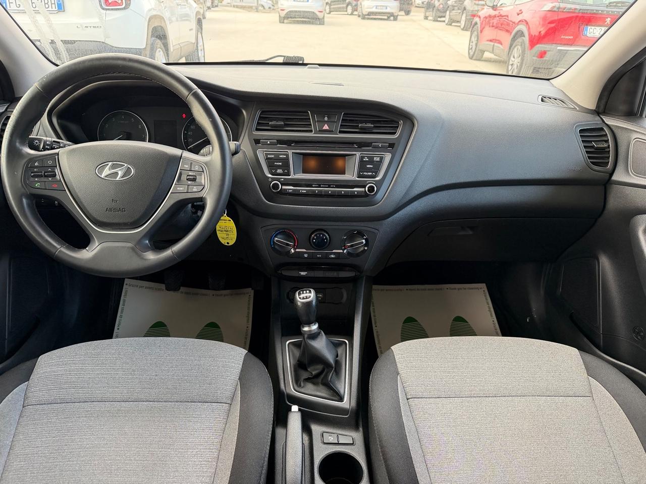 Hyundai i20 1.2 5 porte Classic