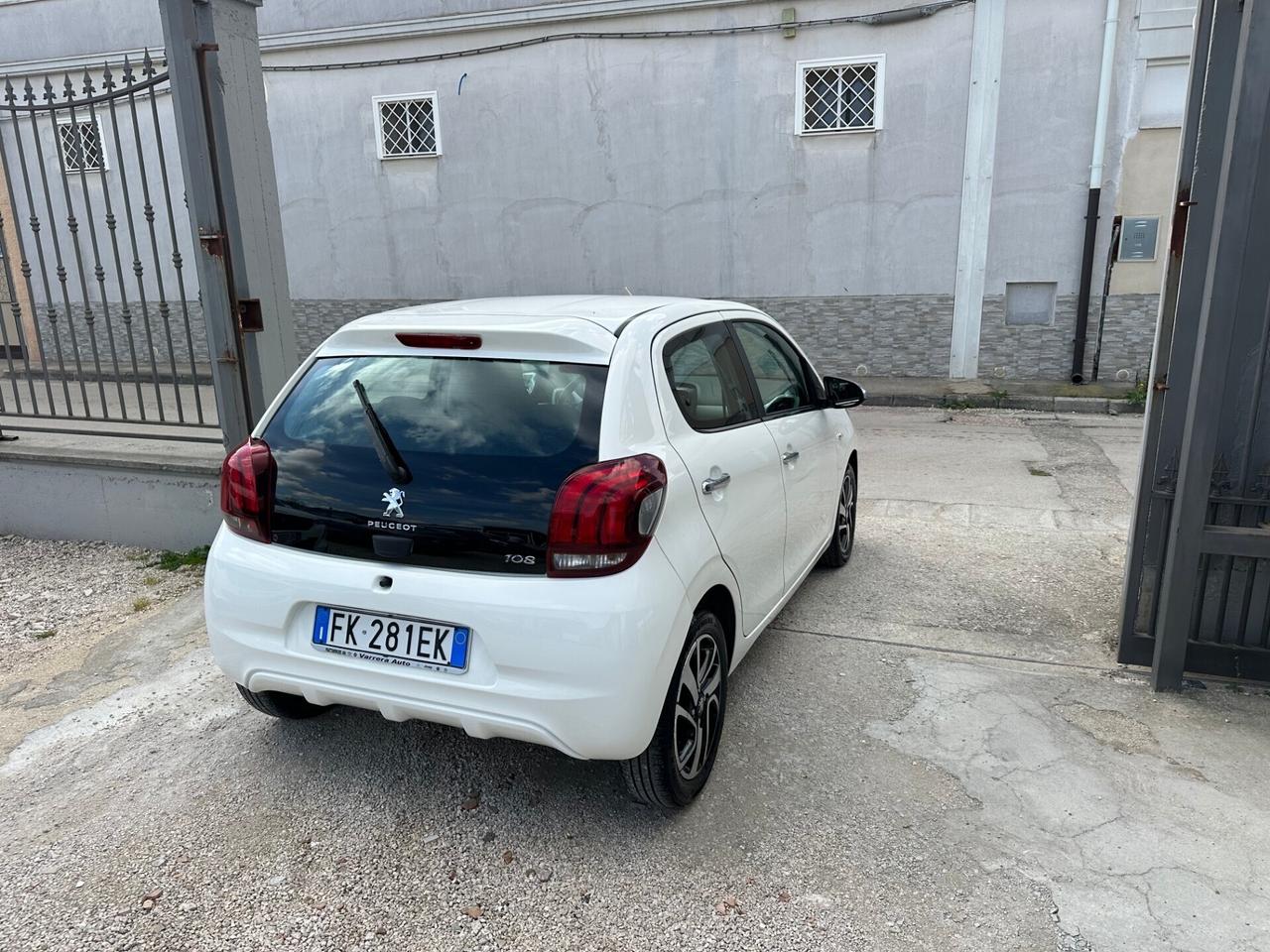 Peugeot 108 1.0 Benzina 68 Cv 5 porte Allure 2017