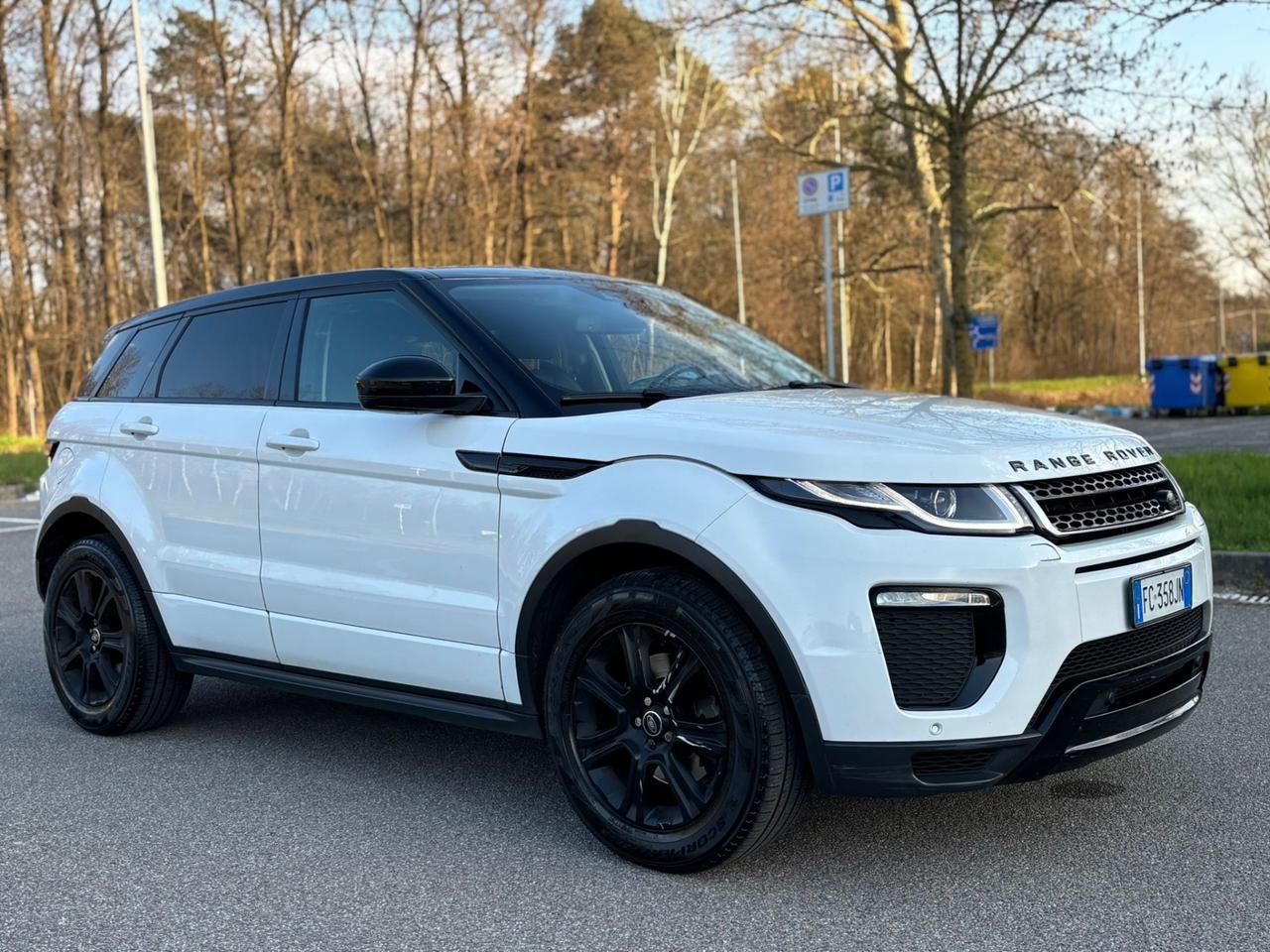 Land Rover Evoque 2.0 TD4 180 CV 5p. SE Dynamic