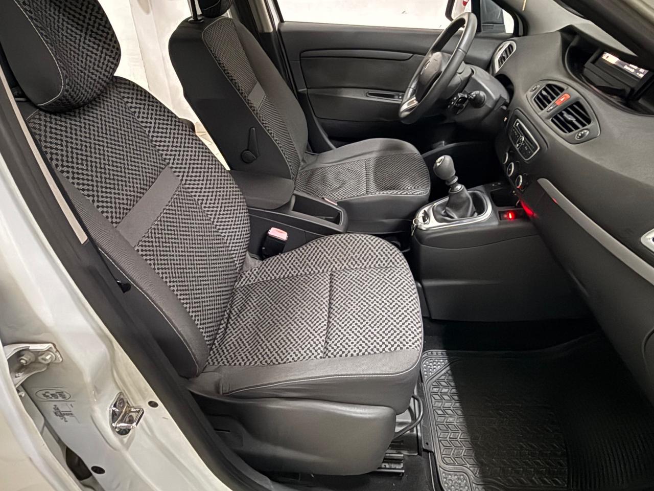 Renault Scenic Scénic 1.5 dCi 110CV Dynamique