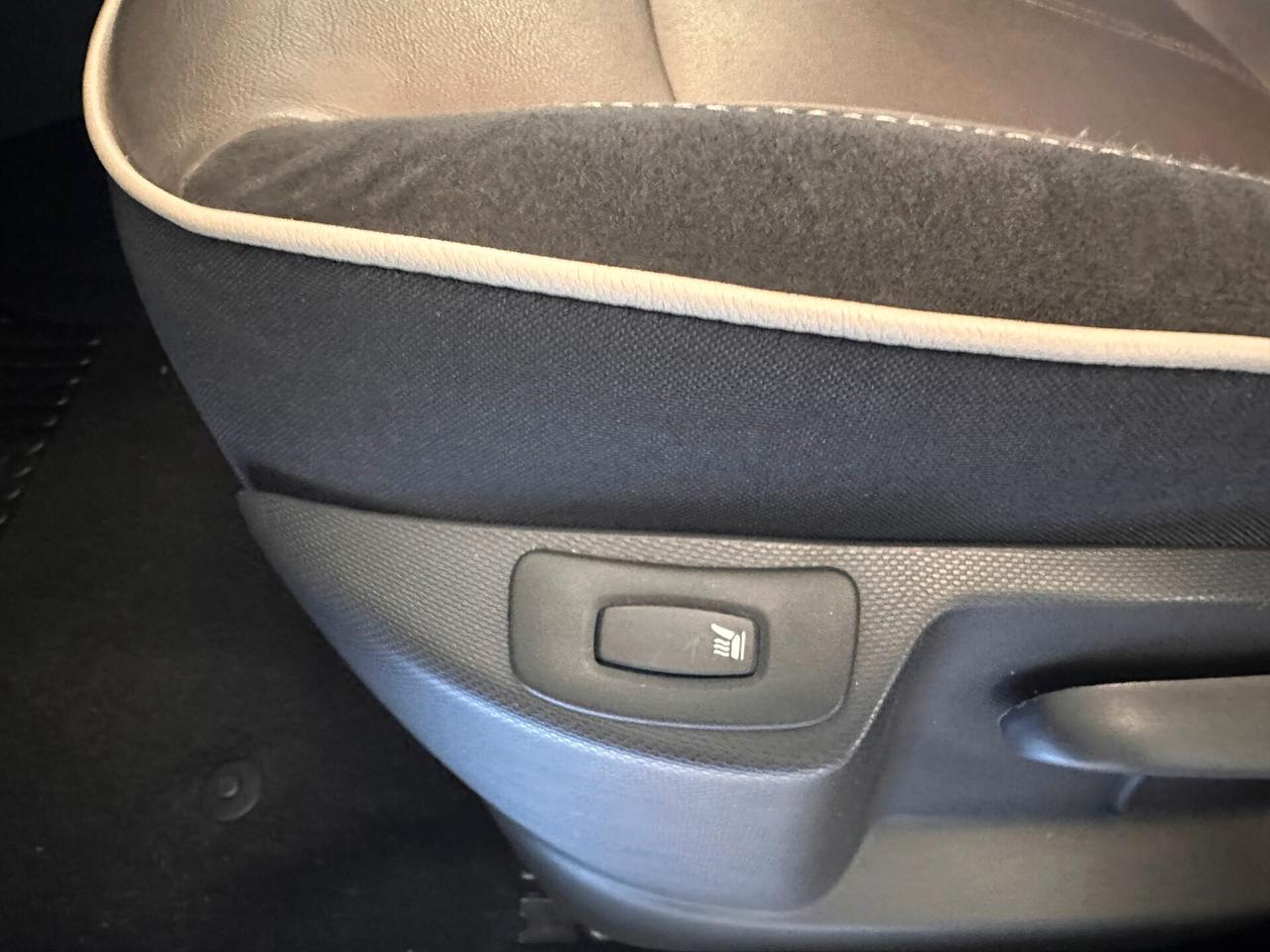 Renault Captur dCi 8V 110 CV Start&Stop Energy Iconic