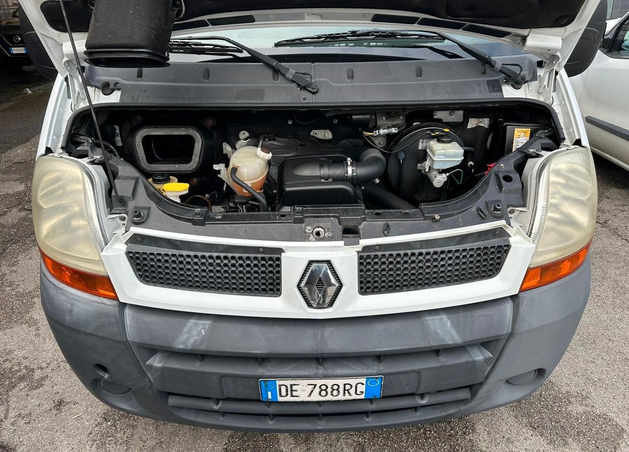 Renault Master T28/100 2.5 dCi PC-TN Furg. Gene.