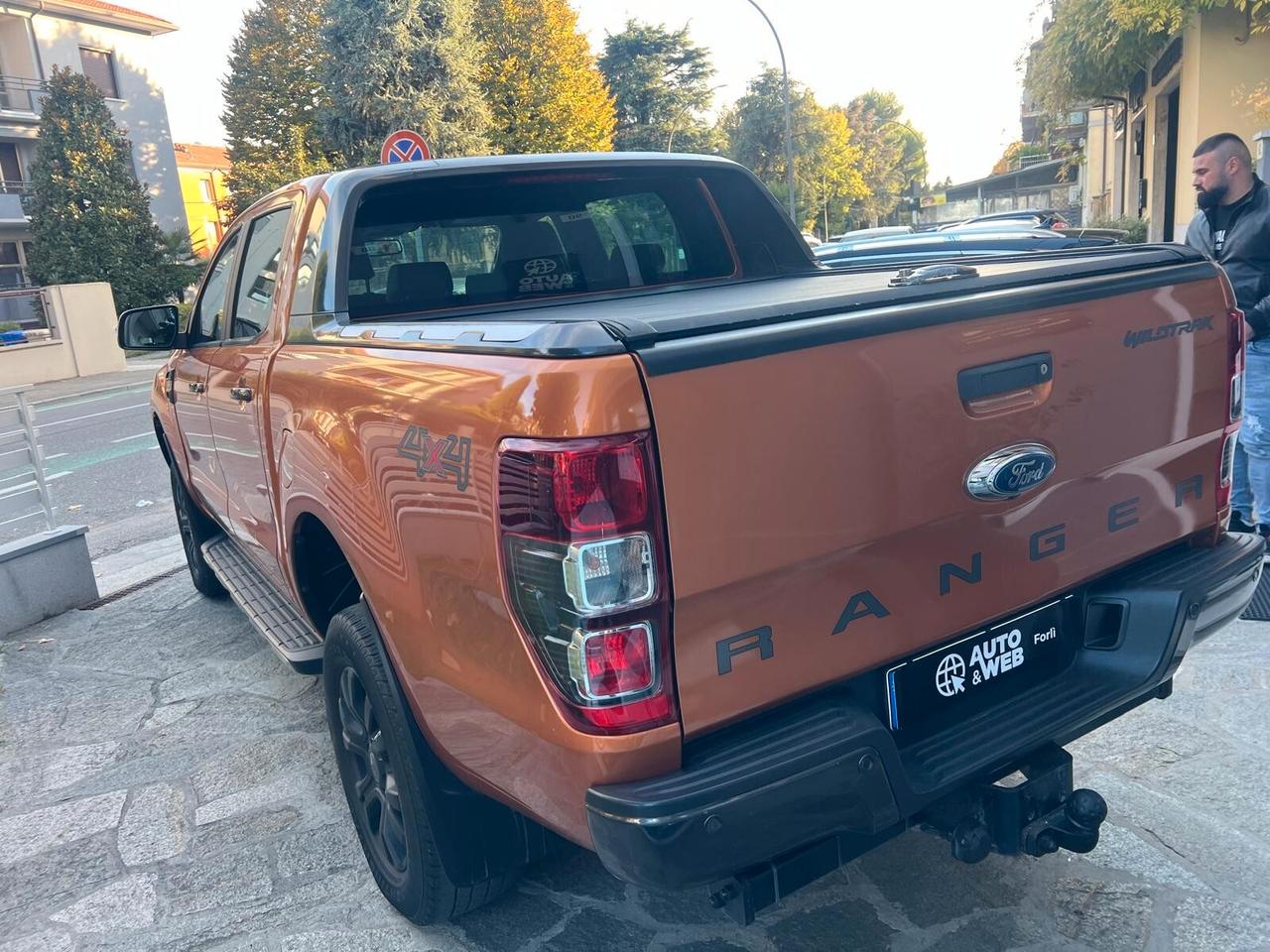FORD RANGER 2.2 TDCi WILDTRAK PICK UP LUNGO CABINA